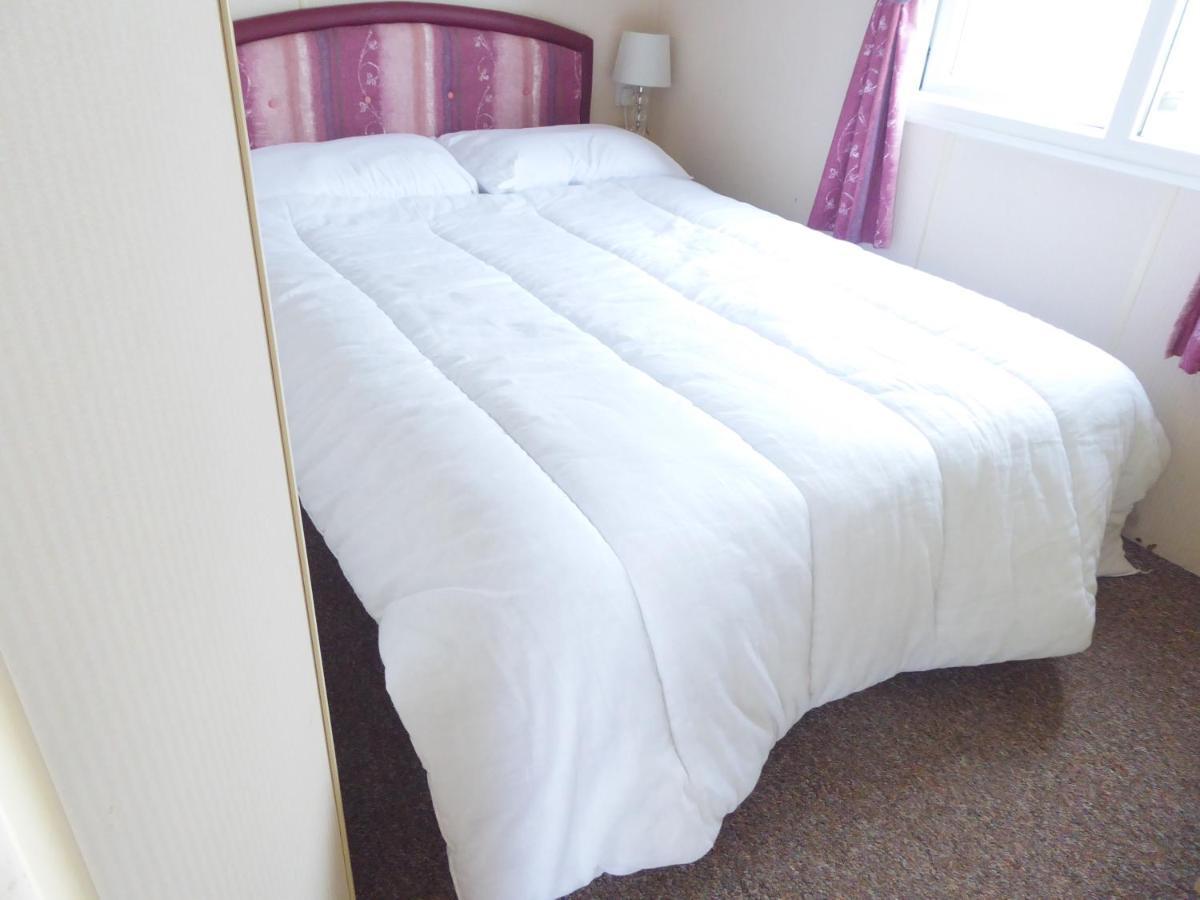 Beachside, Family-friendly, Wifi, 6 Berth Caravan 226 * Ingoldmells