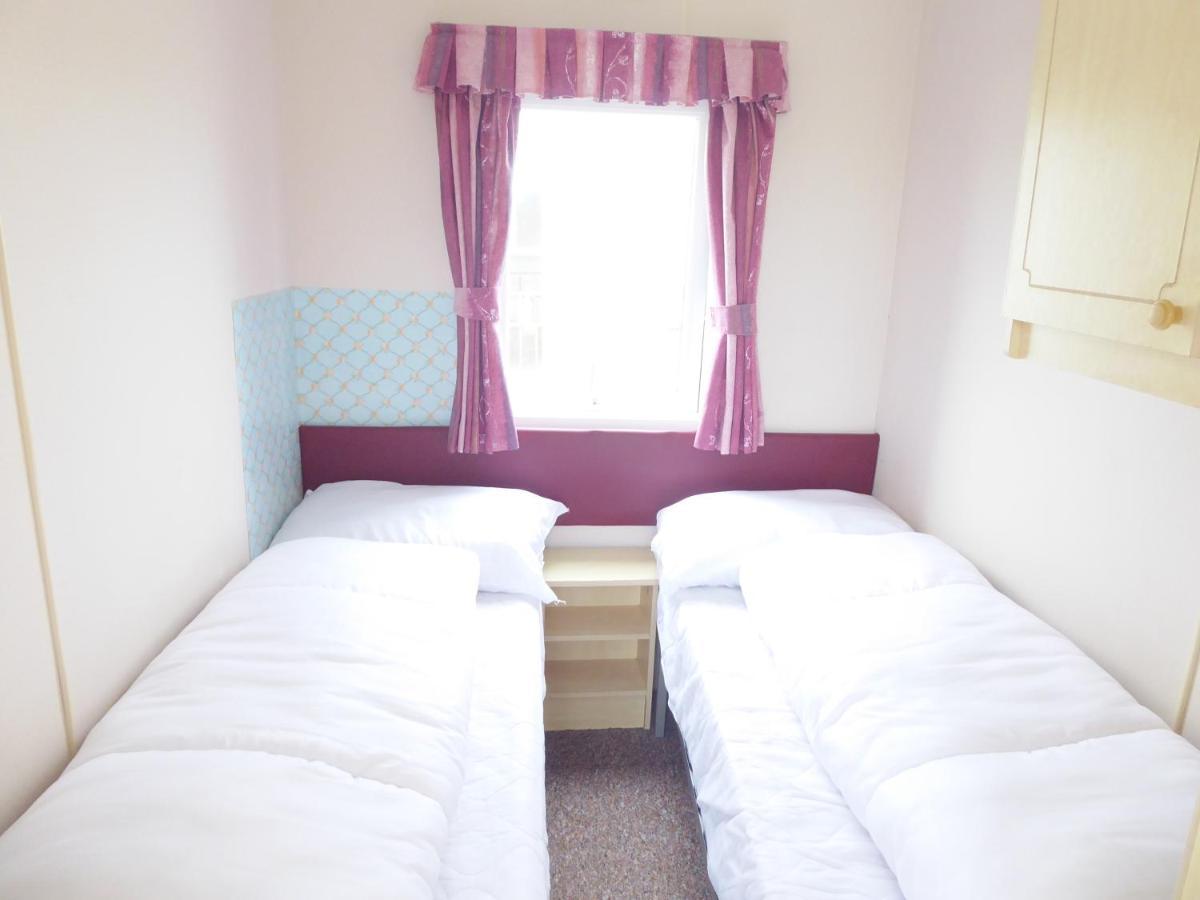 Apartment Beachside, Family-friendly, Wifi, 6 Berth Caravan 226 *